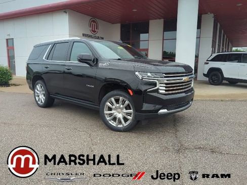 Used 2022 Chevrolet Tahoe High Country AWD/4WD image 1