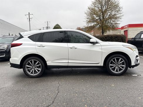 Used 2020 Acura RDX w/ Technology Package image 2