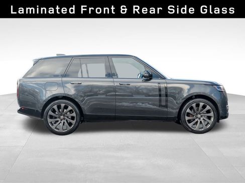 Used 2023 Land Rover Range Rover SE image 8