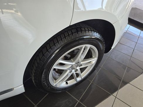 Used 2013 Audi Q5 2.0T Premium Plus image 31