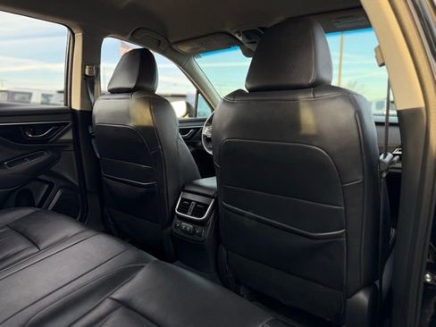 Used 2022 Subaru Outback Limited image 21