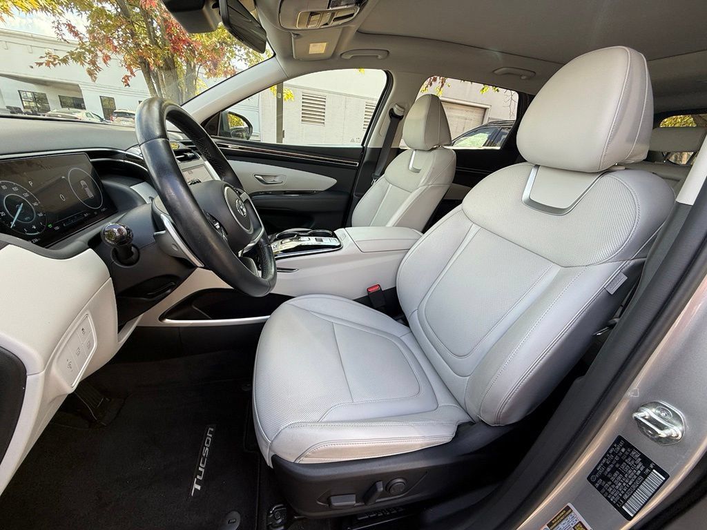 Used 2024 Hyundai Tucson Limited AWD/4WD image 27