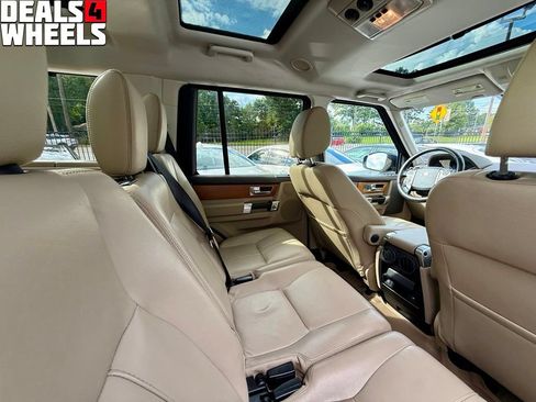 Used 2015 Land Rover LR4 HSE AWD/4WD image 35
