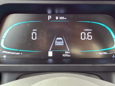 Certified 2025 Hyundai Elantra Sport FWD image 24