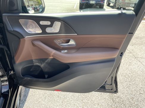 Certified 2024 Mercedes-Benz GLS 450 4MATIC image 50