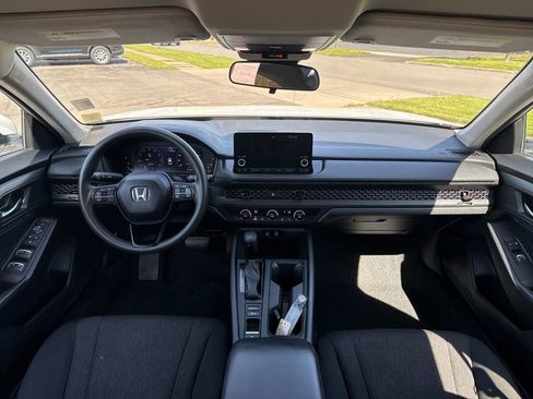 Certified 2023 Honda Accord LX image 19