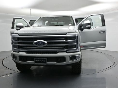 New 2026 Ford F250 Platinum w/ Platinum Plus Package AWD/4WD image 31