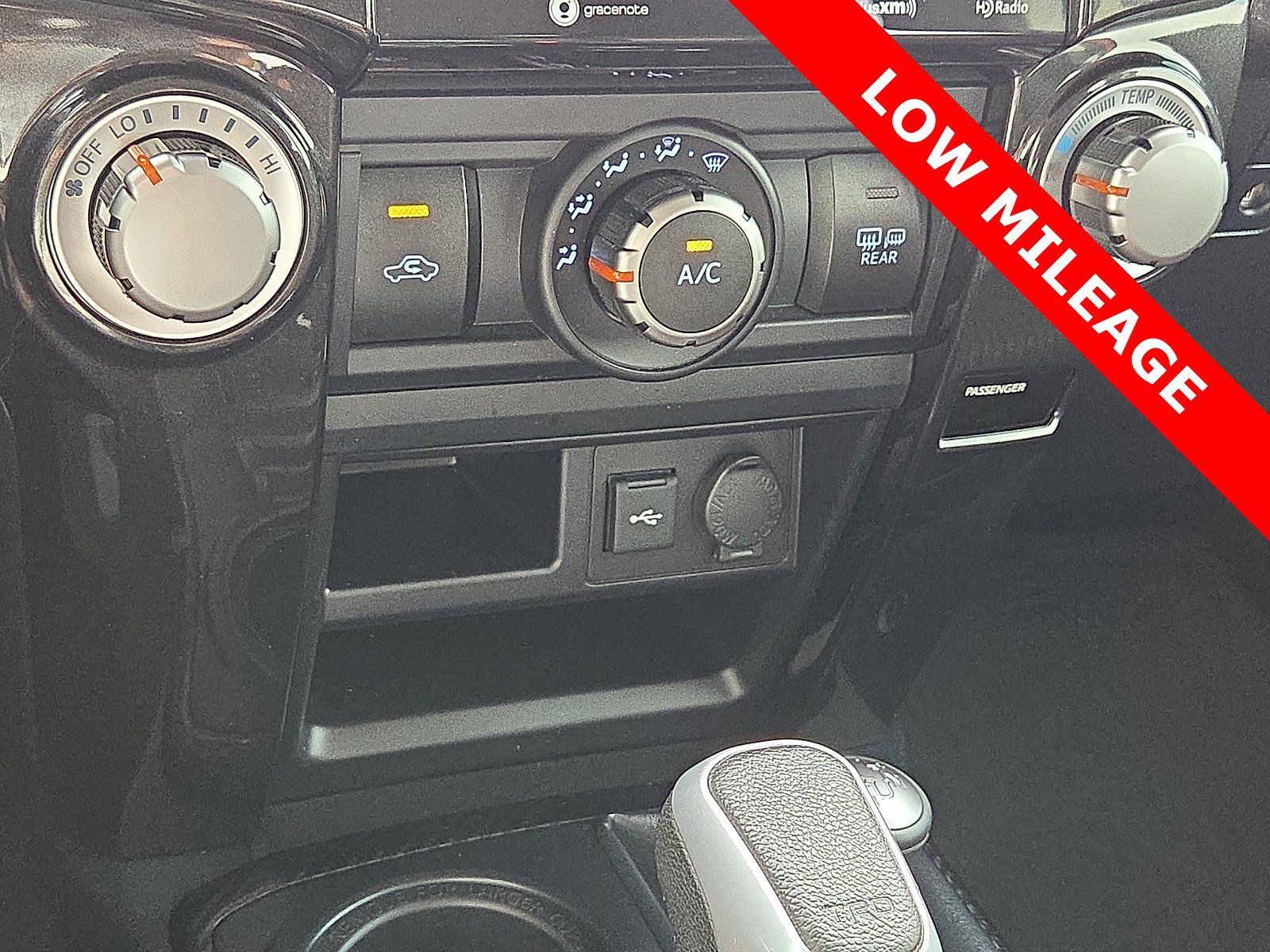 Used 2024 Toyota 4Runner TRD Off-Road AWD/4WD image 18