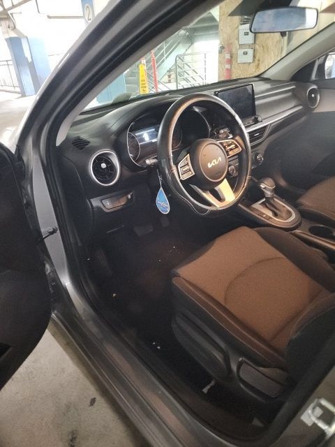 Used 2024 Kia Forte LXS FWD image 8