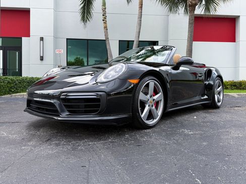Used 2019 Porsche 911 Turbo AWD/4WD image 10