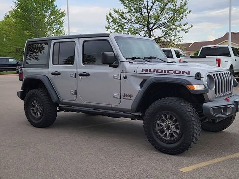 Used 2019 Jeep Wrangler Unlimited Rubicon w/ Cold Weather Group AWD/4WD image 7