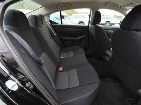 Used 2024 Nissan Sentra SV image 25