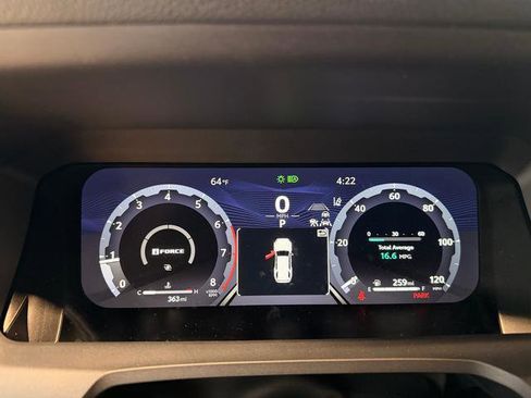 Used 2025 Toyota 4Runner 4WD image 15