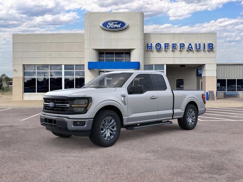 New 2026 Ford F150 XLT w/ XLT Chrome Appearance Package RWD image 23