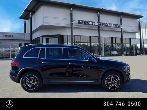 New 2026 Mercedes-Benz GLB 250 4MATIC image 2