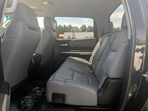 Used 2014 Toyota Tundra Limited w/ Limited Premium Package image 11