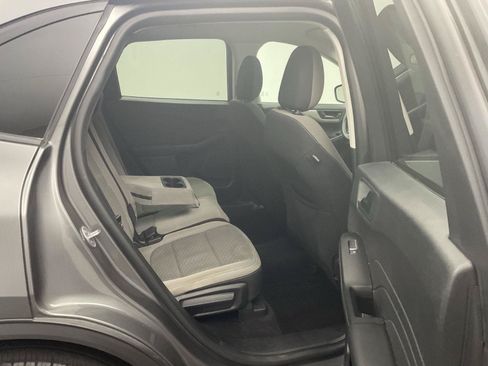 Used 2022 Ford Escape SE w/ SE Sport Appearance Package AWD/4WD image 27