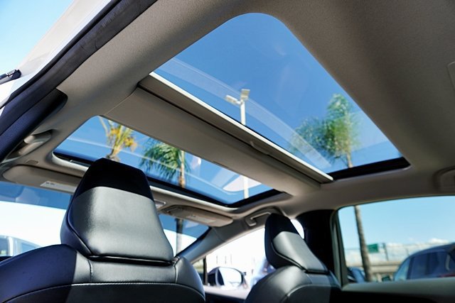 Used 2023 Toyota Prius Limited FWD image 26