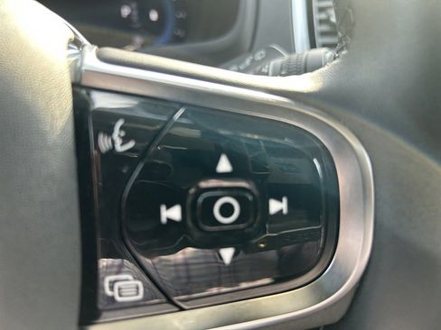 Certified 2024 Volvo XC90 B5 Plus image 29