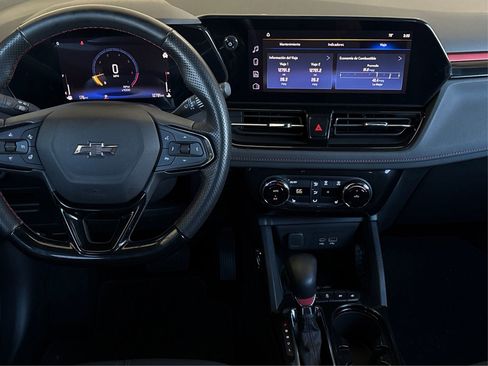 Used 2025 Chevrolet TrailBlazer RS w/ Convenience Package image 15