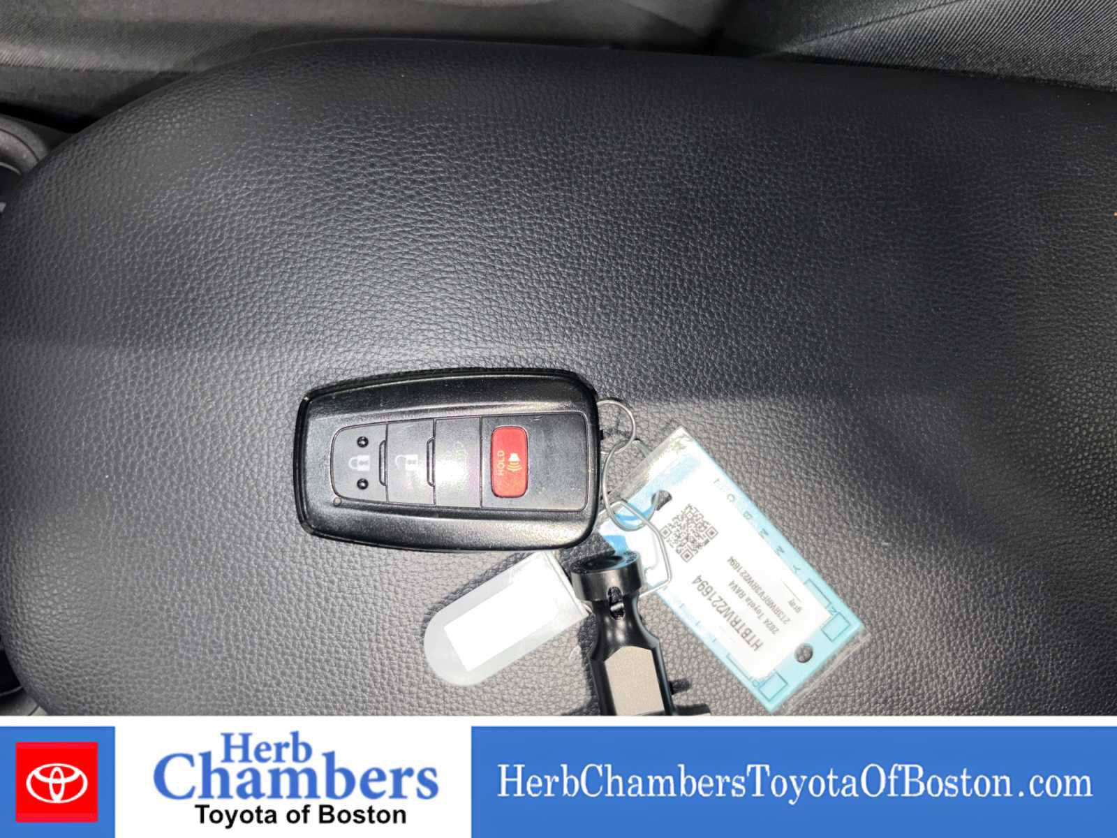 Certified 2024 Toyota RAV4 XLE w/ Convenience Package AWD/4WD image 9