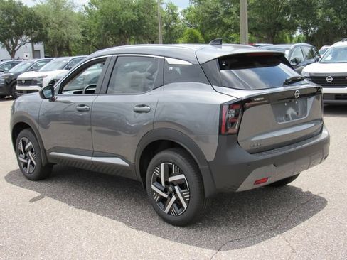 New 2026 Nissan Kicks SV w/ SV Premium Package FWD image 6