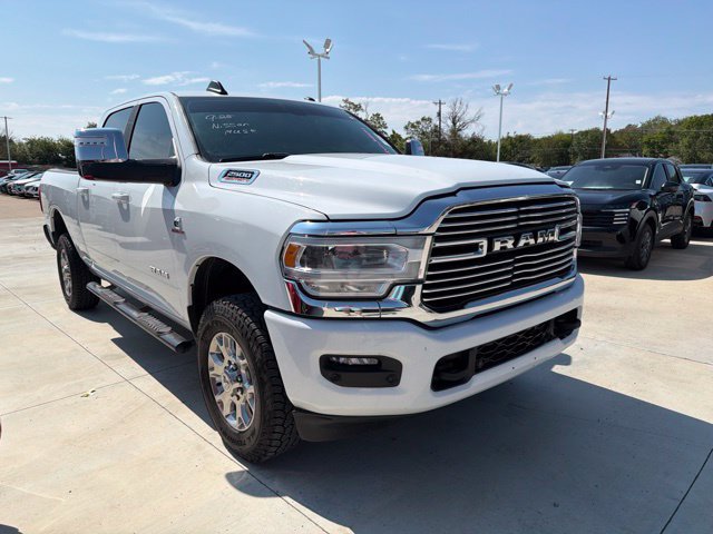 Used 2024 RAM 2500 Laramie AWD/4WD image 1