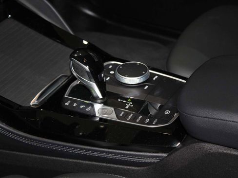 Certified 2023 BMW X4 xDrive30i w/ M Sport Package image 13