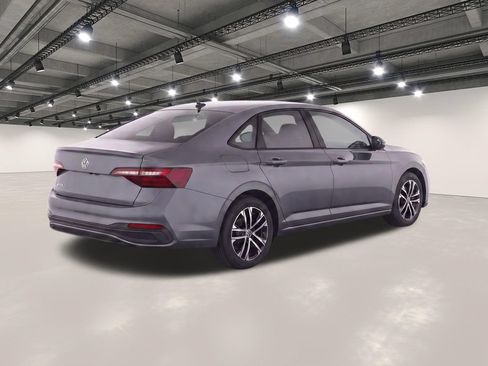 Used 2020 Volkswagen Jetta SE FWD image 4