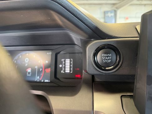 Used 2025 Toyota Tacoma SR5 image 20