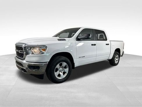 Used 2023 RAM 1500 Big Horn AWD/4WD image 2