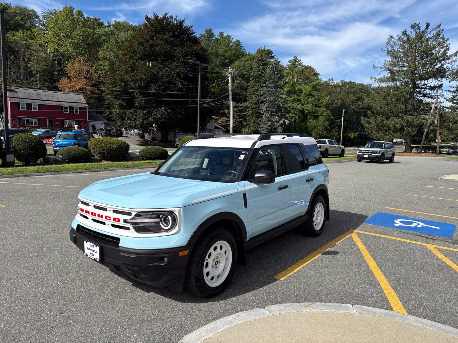Used 2024 Ford Bronco Sport Heritage w/ Heritage Convenience Package AWD/4WD image 4