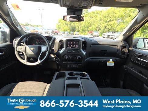 New 2026 Chevrolet Silverado 1500 Custom AWD/4WD image 29
