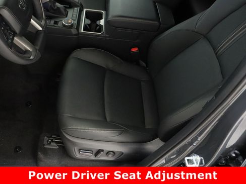 Used 2025 Toyota 4Runner Limited image 15