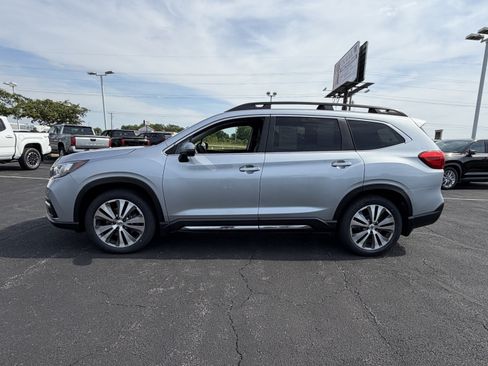 Used 2021 Subaru Ascent Limited w/ Technology Package AWD/4WD image 4