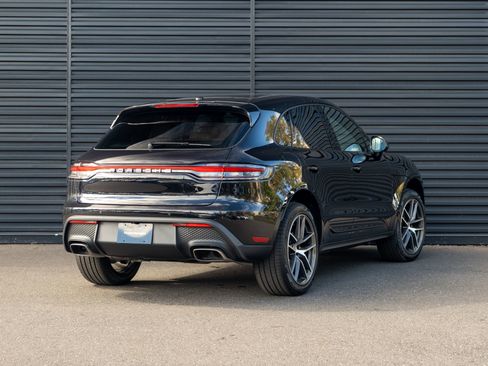 Used 2026 Porsche Macan image 8