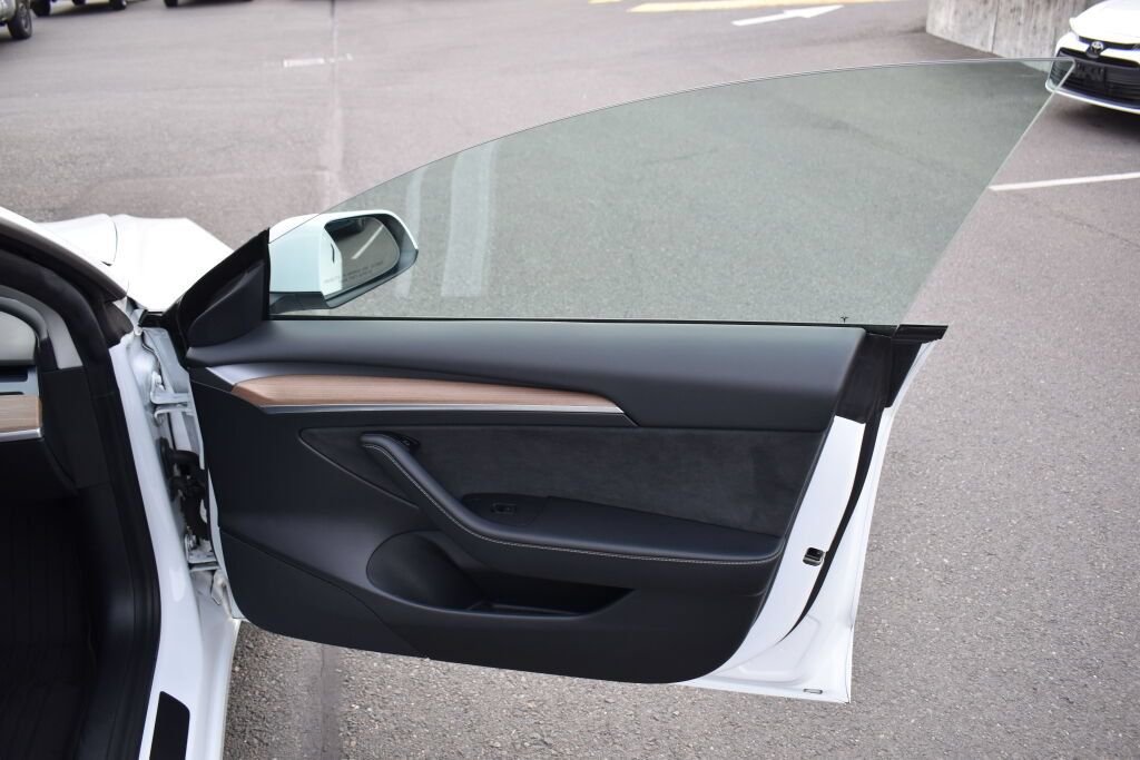 Used 2021 Tesla Model 3 Long Range AWD/4WD image 24