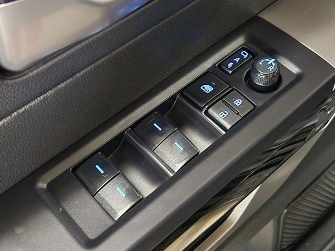 Used 2024 Toyota Sequoia Limited image 45