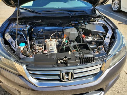 Used 2013 Honda Accord Sport image 58