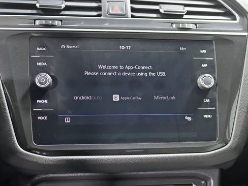 Used 2019 Volkswagen Tiguan SEL w/ 3rd Row Seat Package image 21