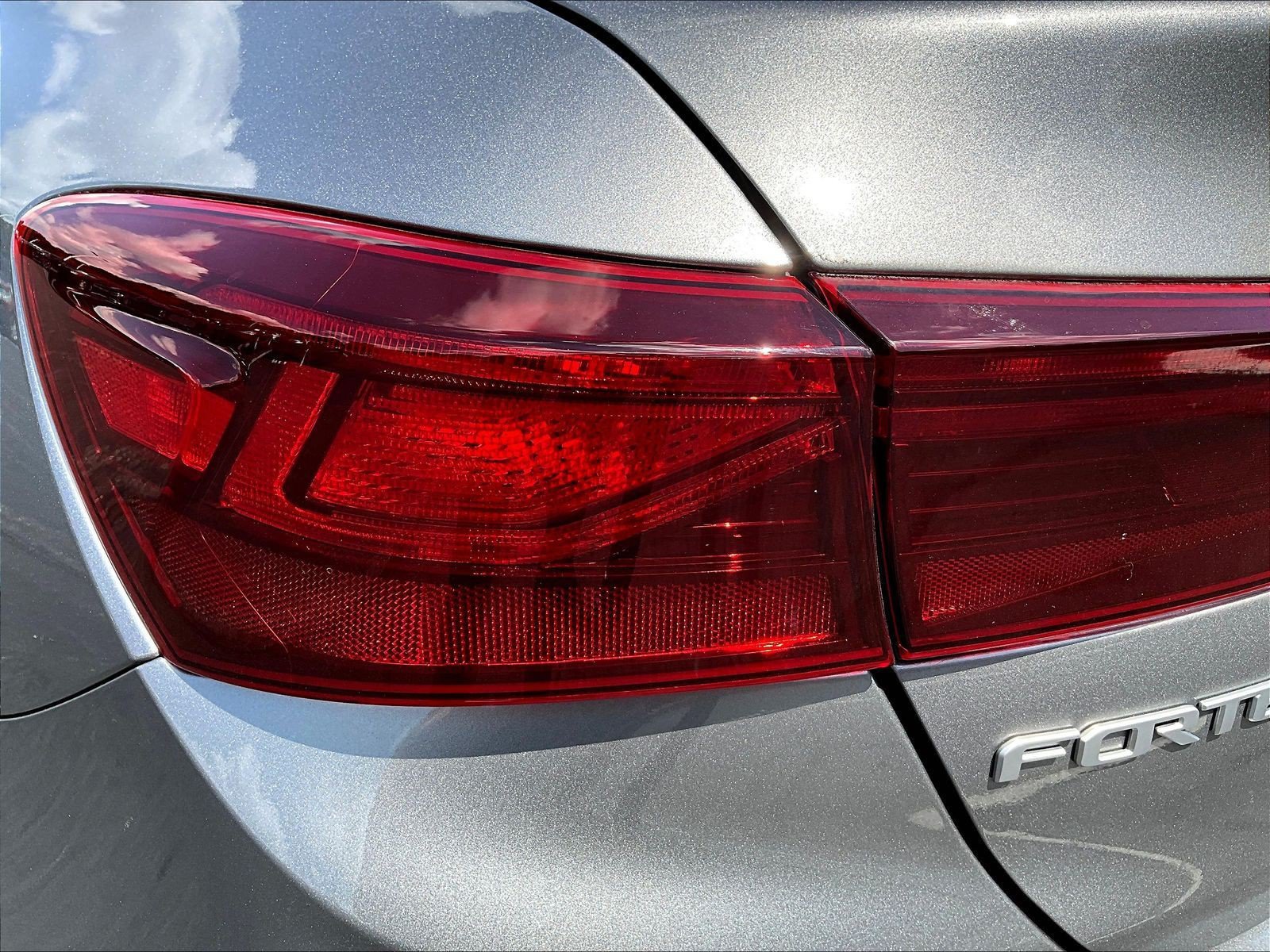 Used 2023 Kia Forte LXS w/ LXS Technology Package FWD image 22
