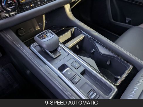 Certified 2025 Nissan Pathfinder Platinum w/ Cargo Package FWD image 16