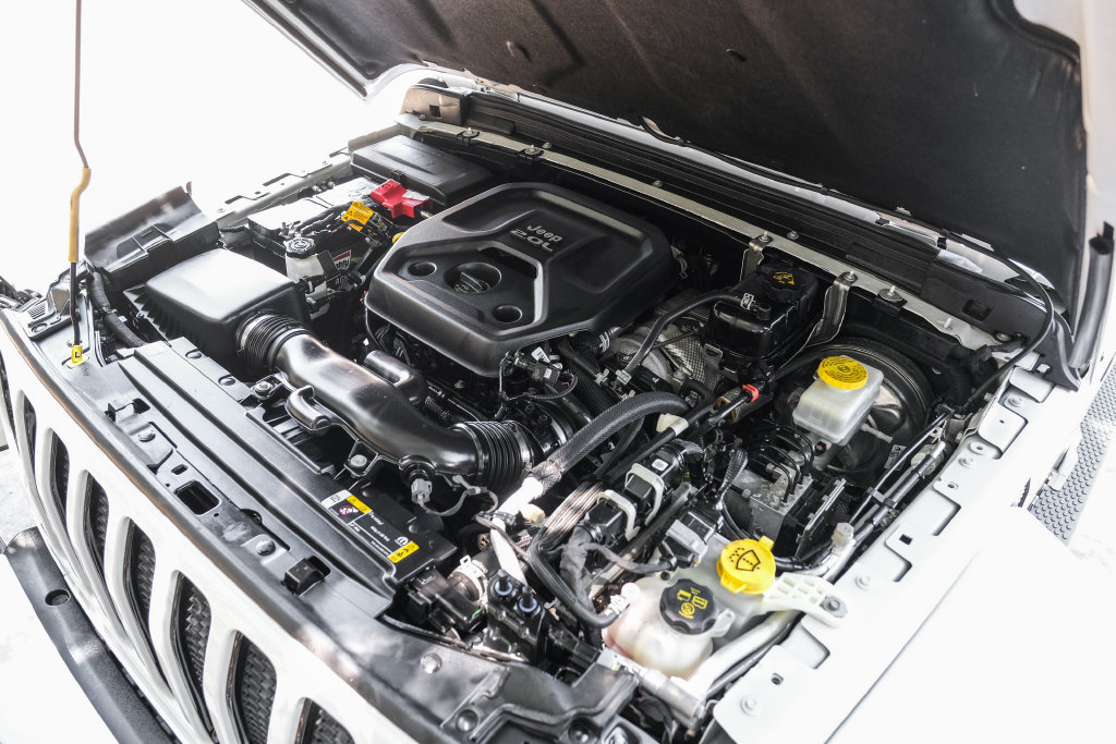 Used 2021 Jeep Wrangler Unlimited Sahara AWD/4WD image 61