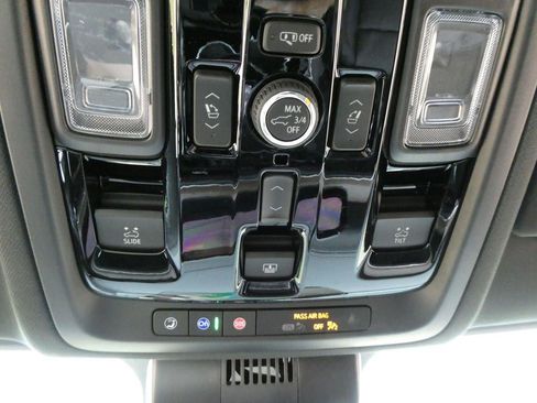 New 2026 Chevrolet Tahoe High Country AWD/4WD image 26