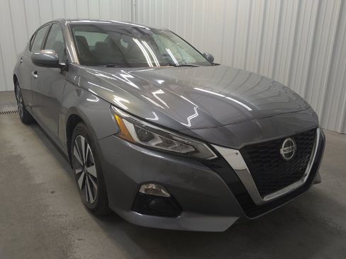 Used 2020 Nissan Altima 2.5 SL AWD/4WD image 13