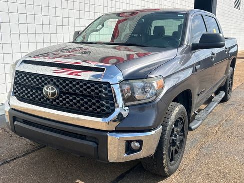 Used 2020 Toyota Tundra SR5 w/ SR5 Leather Package image 1