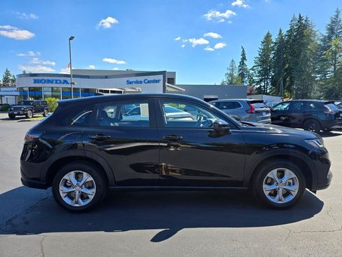 Certified 2023 Honda HR-V LX image 10