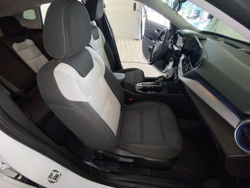 Used 2024 Chevrolet Trax LS w/ LS Convenience Package FWD image 37