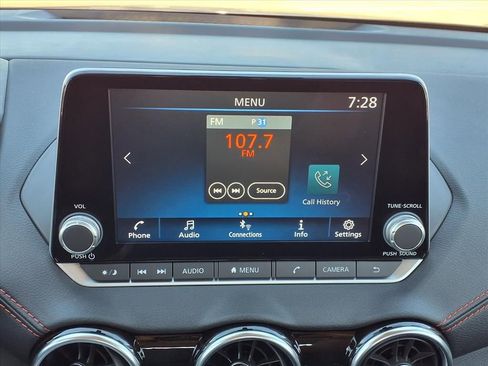 New 2025 Nissan Sentra SR image 15