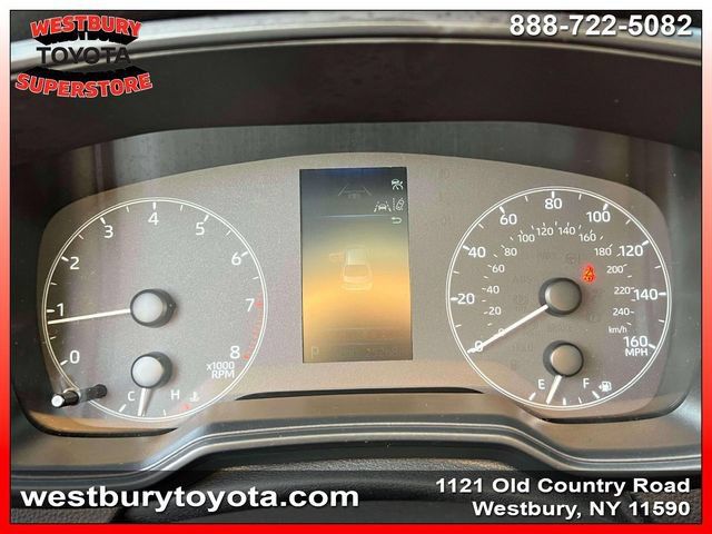 Used 2024 Toyota Corolla SE w/ SE Premium Package FWD image 26